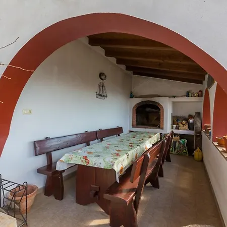 Apartment With A Parking Space - 13450 Crikvenica