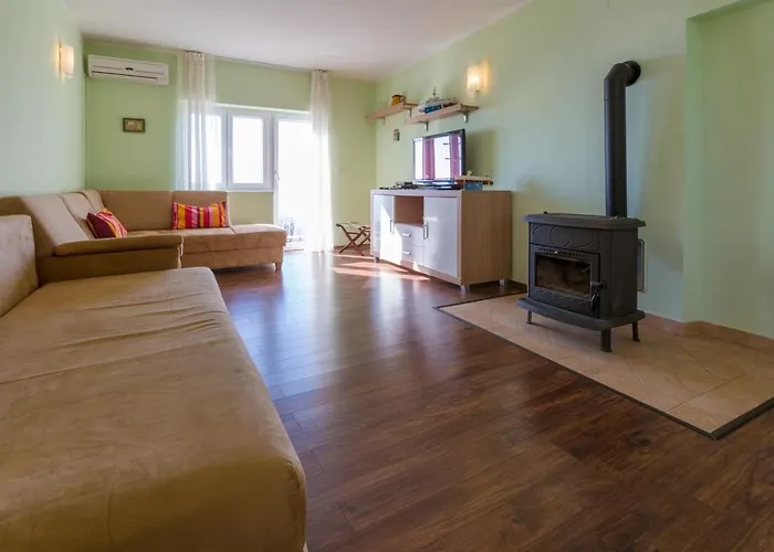 With Parking Space - 13450 Appartement
